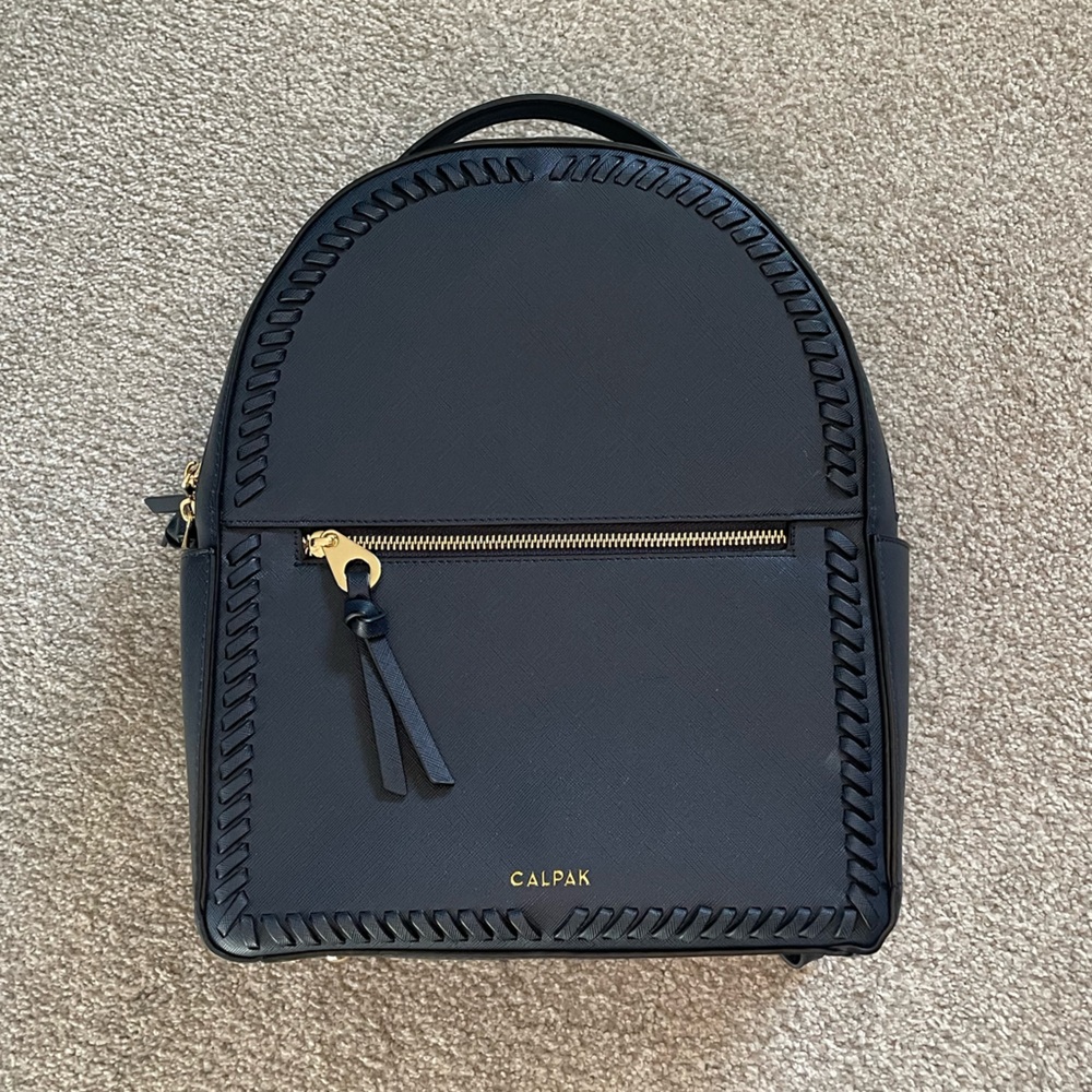 CALPAK Kaya Rounded Backpack